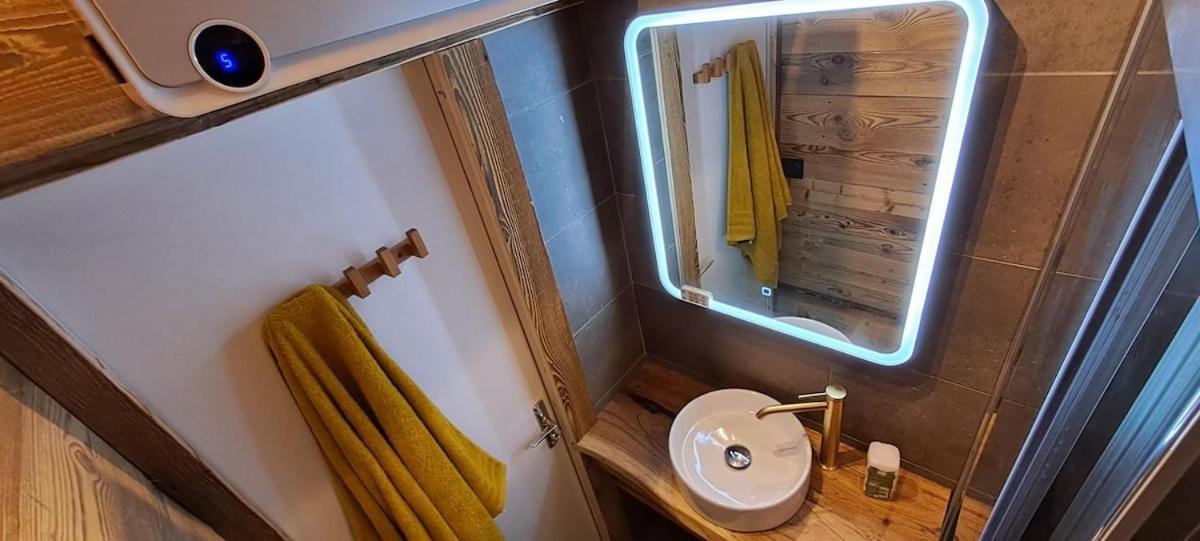 Maison A Moutiers 3 Vallees 4 Chambres 10 Pers Exteriör bild