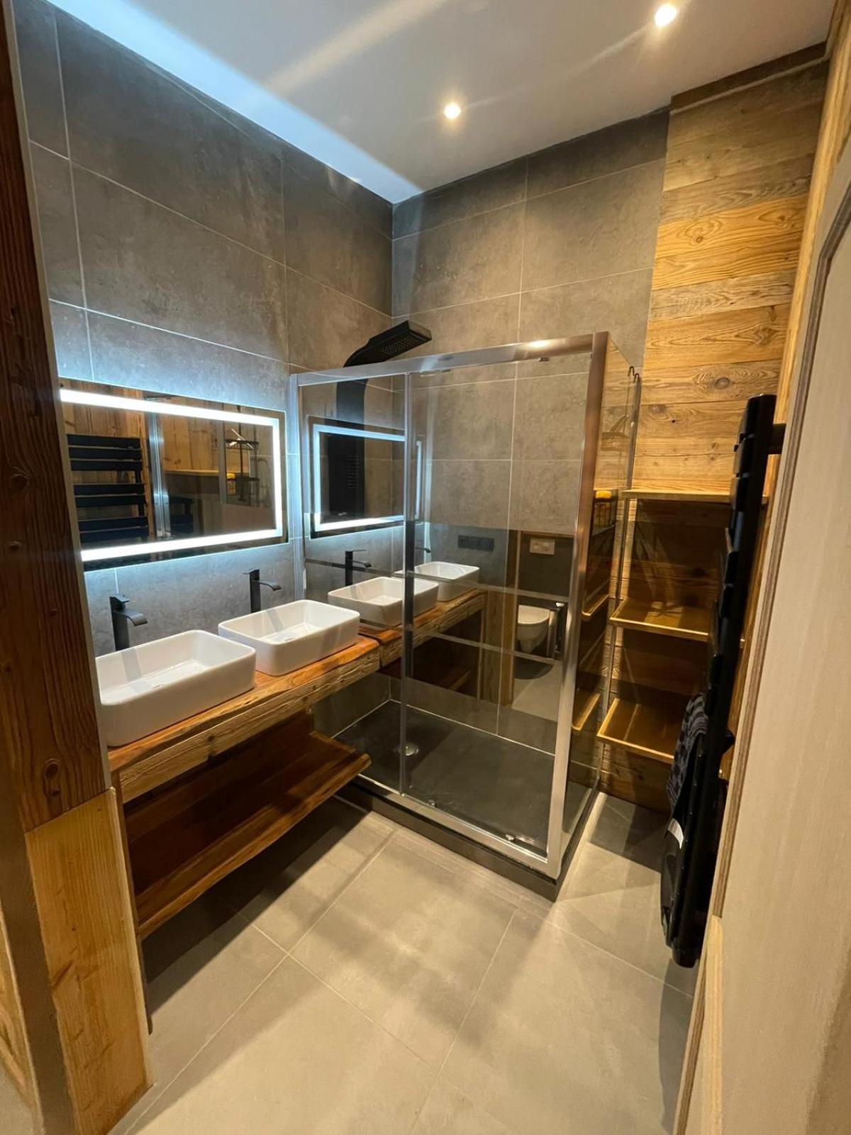 Maison A Moutiers 3 Vallees 4 Chambres 10 Pers Exteriör bild